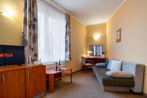 Double or Twin Room with Extra Bed