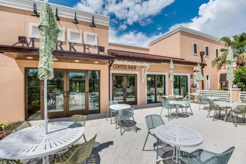 Orlando Newest Resort Community Town Home townhouse - image 9