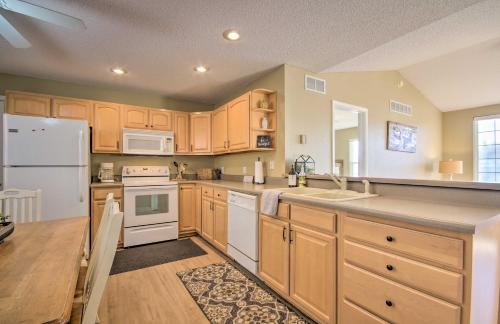 Waterfront Townhome with Dock and Lake Views! - image 10