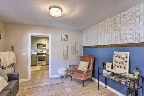 Contemporary Home about 1 Mile to UFs Campus! - image 13