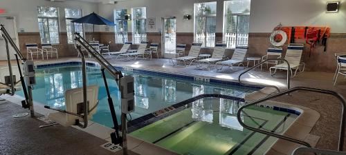 Holiday Inn Express & Suites New Buffalo, MI, an IHG Hotel in New Buffalo, USA