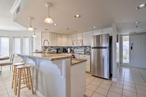 Condo with Golf Course View 2Mi to Dollywood and Parkway - image 13