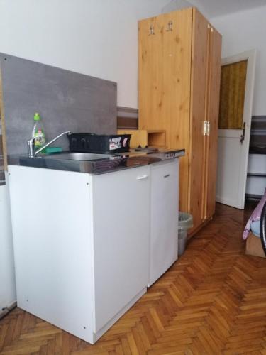 Belvárosi Vendégház - image 9