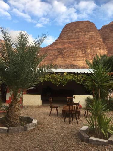 Buitenkant, Wadi Rum Village Lodge in Wadi Rum