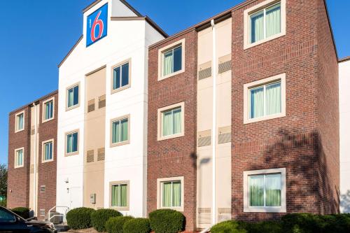 Motel 6-West Des Moines, IA