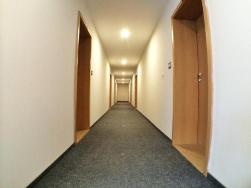 Apartments in Central Plaza - image 5