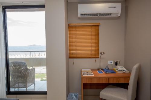 Double or Twin Room image 1