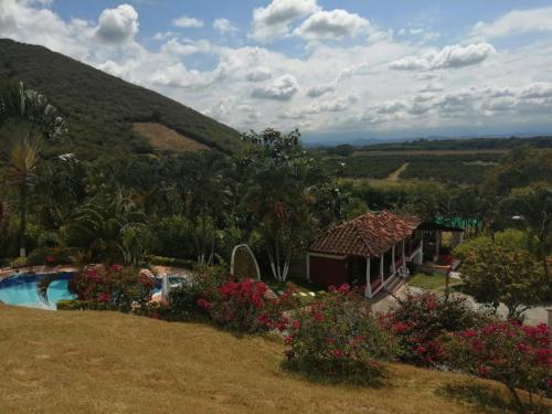 Finca Mirador la Giralda in Roldanillo