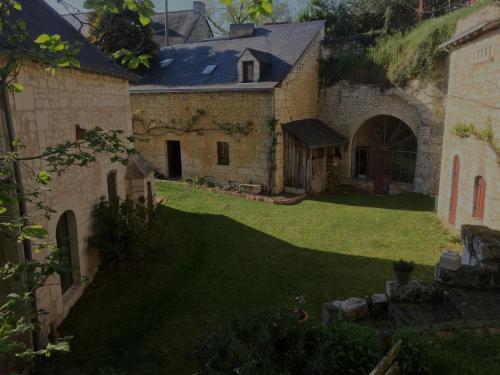 Chambre d'hôtes, les Sentiers de l'Awen chambre d'hôte La Crésille