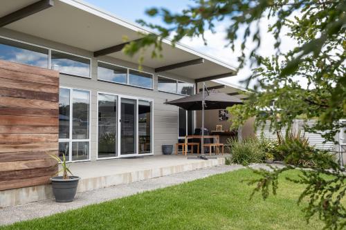 Amaroo 2 - Freycinet Holiday Houses, Coles Bay