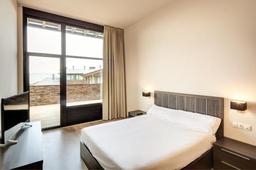 Apartamentos Sercotel Masella 1600 - image 3