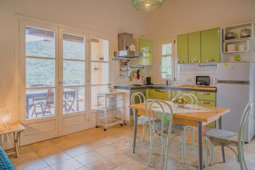 One-Bedroom House image 4