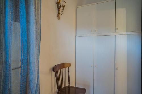 Two-Bedroom House image 9