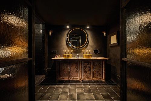 342862440 Palma Riad - Adults Only