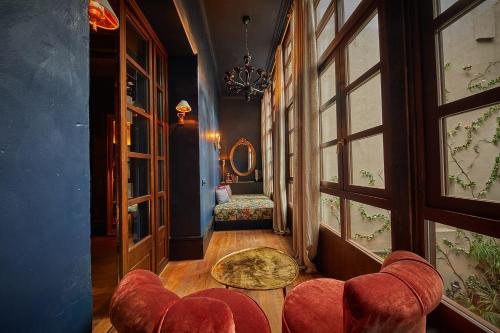 342862767 Palma Riad - Adults Only