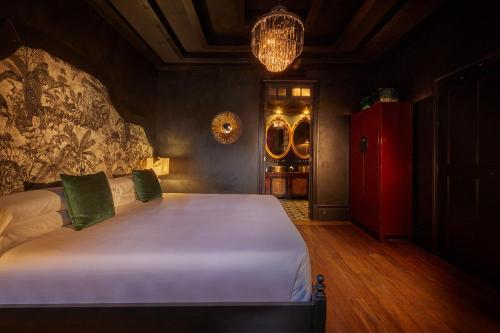 342862864 Palma Riad - Adults Only