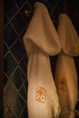 342863314 Palma Riad - Adults Only