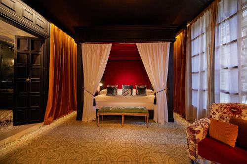 342864690 Palma Riad - Adults Only
