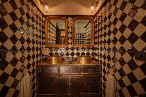 342865071 Palma Riad - Adults Only