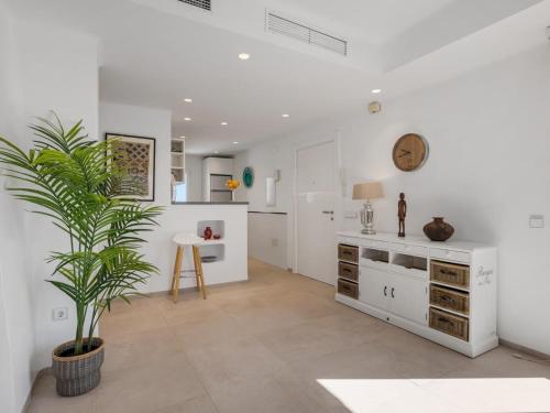 Two-Bedroom Apartment image 4