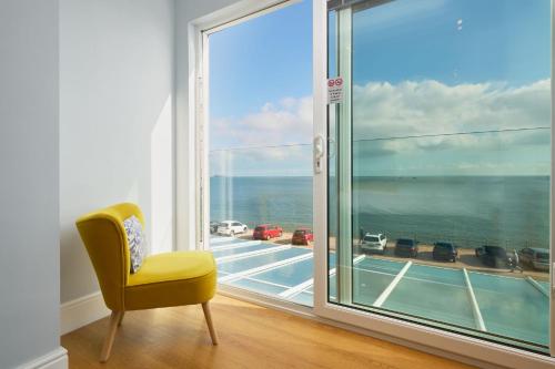 Channel View Boutique Hotel - Adults Only - image 2