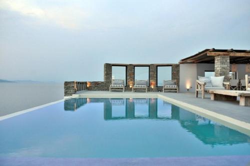 VILLA CARPE DIEM: sea & sunset view in Kea island