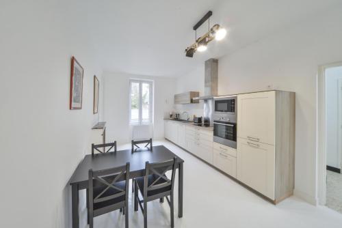 Maison By Logis - Appartement T4 - La Maison d'Hera, Vierzon (foto 6)
