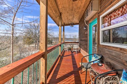 Quaint Diamond City Studio - Walk to Lake!