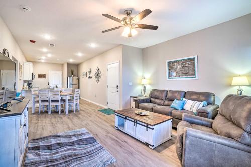 Pet-Friendly Walk-In Condo with Branson City Views!