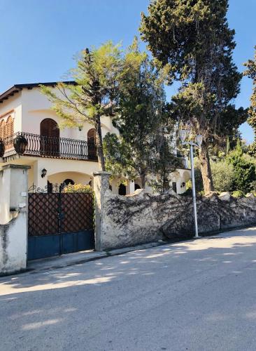  Villa Luigina - seafront villa in Capo d´Orlando in Capo dʼOrlando