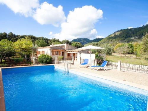  Peaceful Abode in Lovely Holiday Home at foothills of the Campanet valley in Campanet
