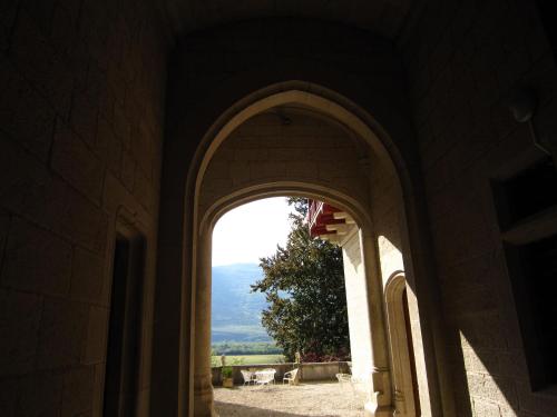 Castle with pool in Serri res en Chautagne