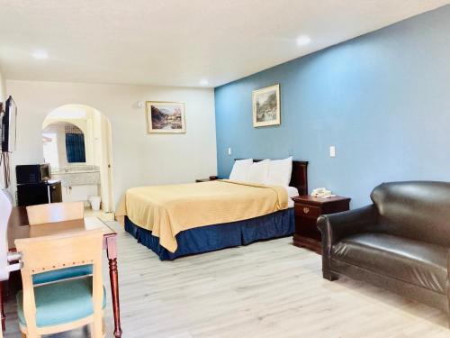 Americas Best Value Inn and Suites Houston/Northwest Brookhollow in Houston, USA