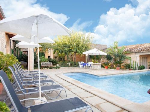  Charming house in the beautiful north of Mallorca Campanet with private pool in Campanet