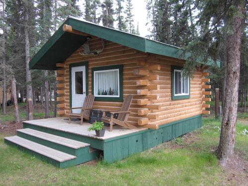 . Six Mile River Resort