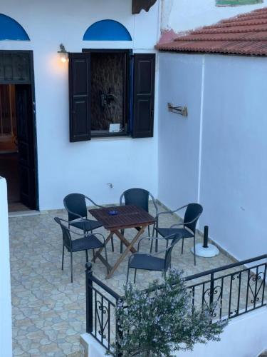 陽台/露台, Casa Nikolou Halki in 哈爾基