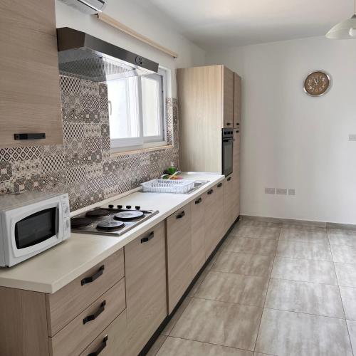 F3 Room 2, Private Room two single beds shared bathroom, Msida (fotografie 8)