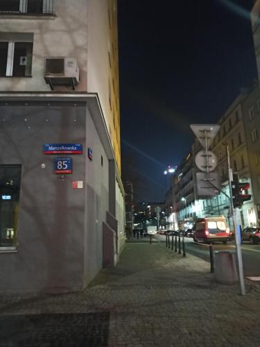 Warsaw Asian vibe apartment - image 3