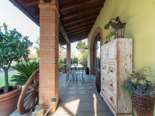 ระเบียง/ชานเรือน, Blissful Tuscan Hideaway in บูโซเน