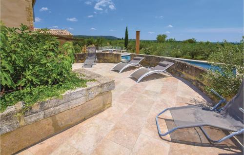 Four-Bedroom Holiday Home in Saint Hilaire D'Ozilha - image 3