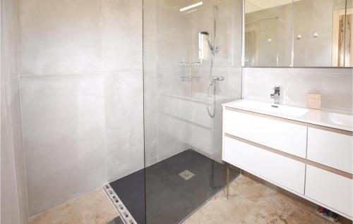 Four-Bedroom Holiday Home in Saint Hilaire D'Ozilha - image 14