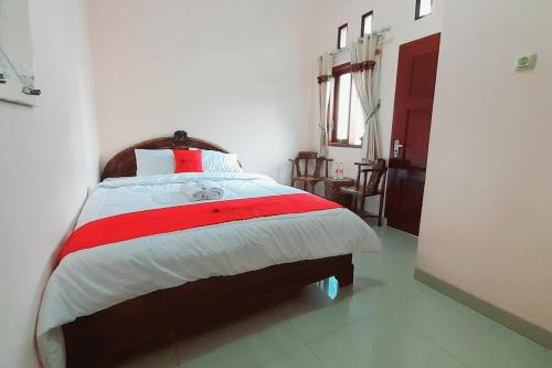 B&B Dieng - RedDoorz Syariah near Komplek Candi Arjuna Dieng 2 - Bed and Breakfast Dieng