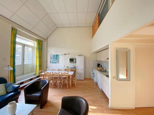  Serene Holiday Home in Bergen aan Zee with Terrace in Bergen aan Zee