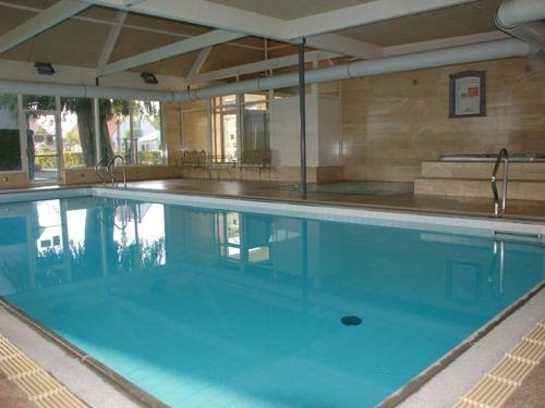 Quaint Holiday Home in Groffliers with Swimming Pool gîte à louer Merlimont