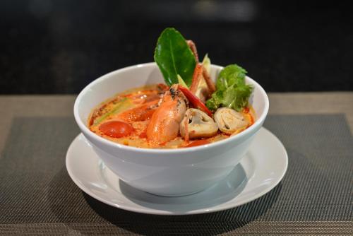 อาหารและเครื่องดื่ม