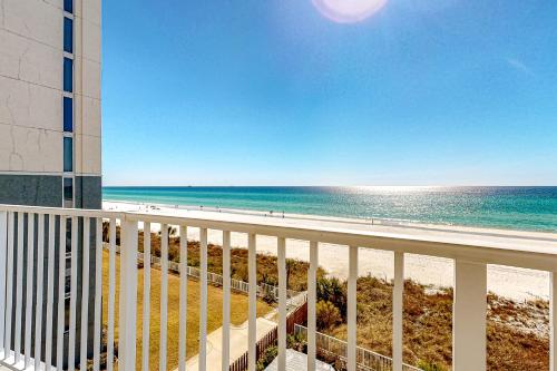 Twin Palms Resort - image 6