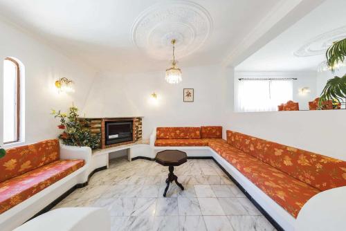 Situated in a superb position in The Old Village area - image 5