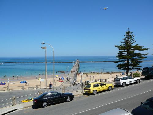 Uitzicht, McCloud House of Port Noarlunga in Port Noarlunga