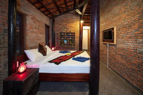 Bed, An Vien Hoi An Villa in Dien Duong