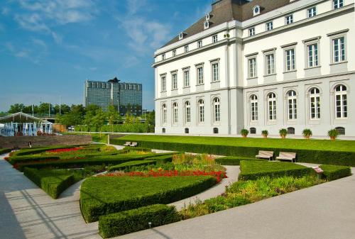 Mercure Hotel Koblenz - image 14